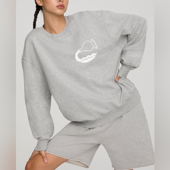 GOODAMERICAN AQUARIUS BOYFRIEND
SWEATSHIRT SIZE 3 (L) - Picture 1 of 7